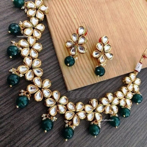 Classic Floral Stone Jewelry Set